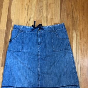Eddie Bauer chambray straight skirt